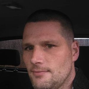 Meet your Posher, Johnathan